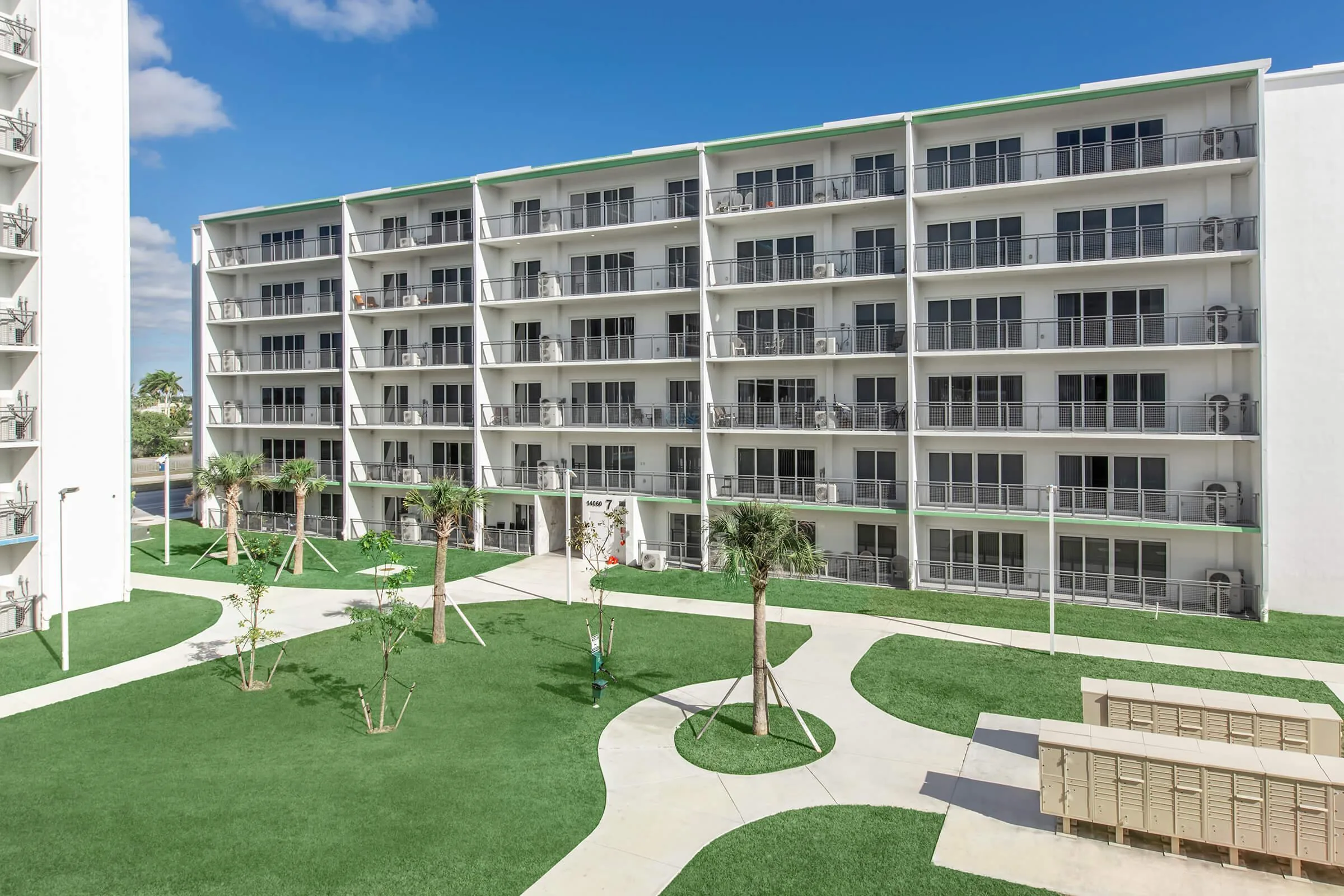Modern Towers pool and amenity area
